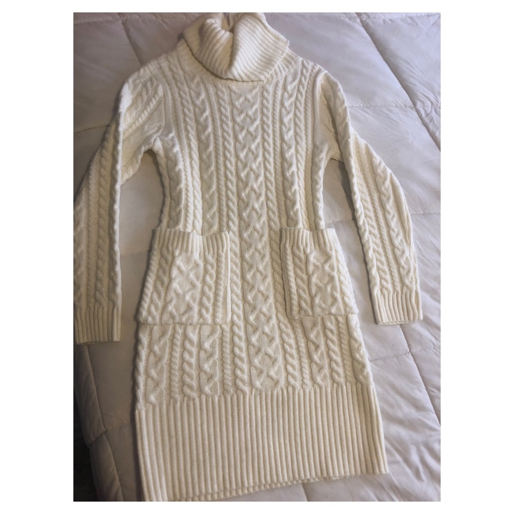 Sweater dress